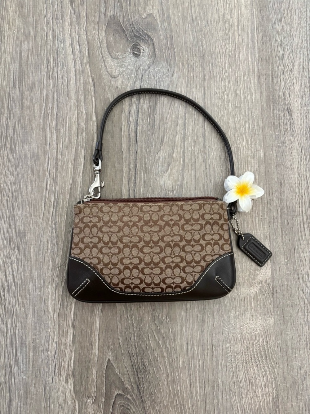 Vintage Y2K Coach Brown Signature Monogram Wristlet Wallet